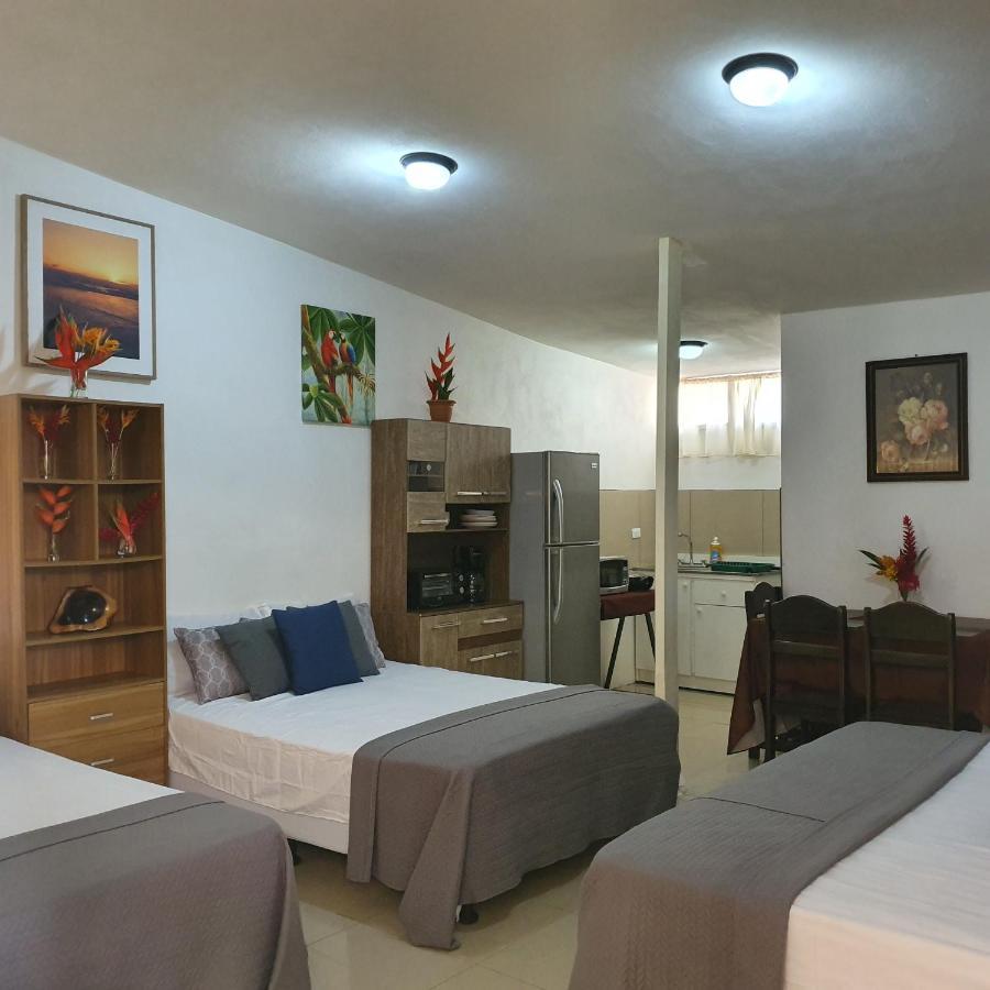 Bahia Ballena Loft Hotel Uvita Esterno foto