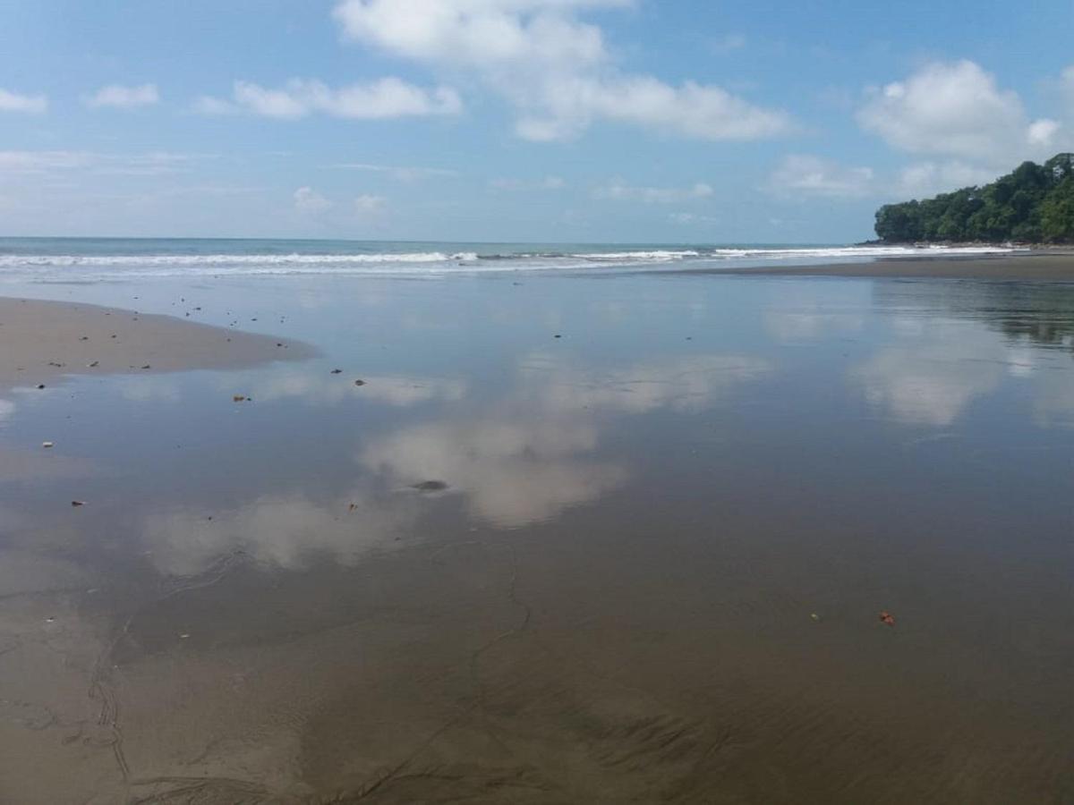 Bahia Ballena Loft Hotel Uvita Esterno foto